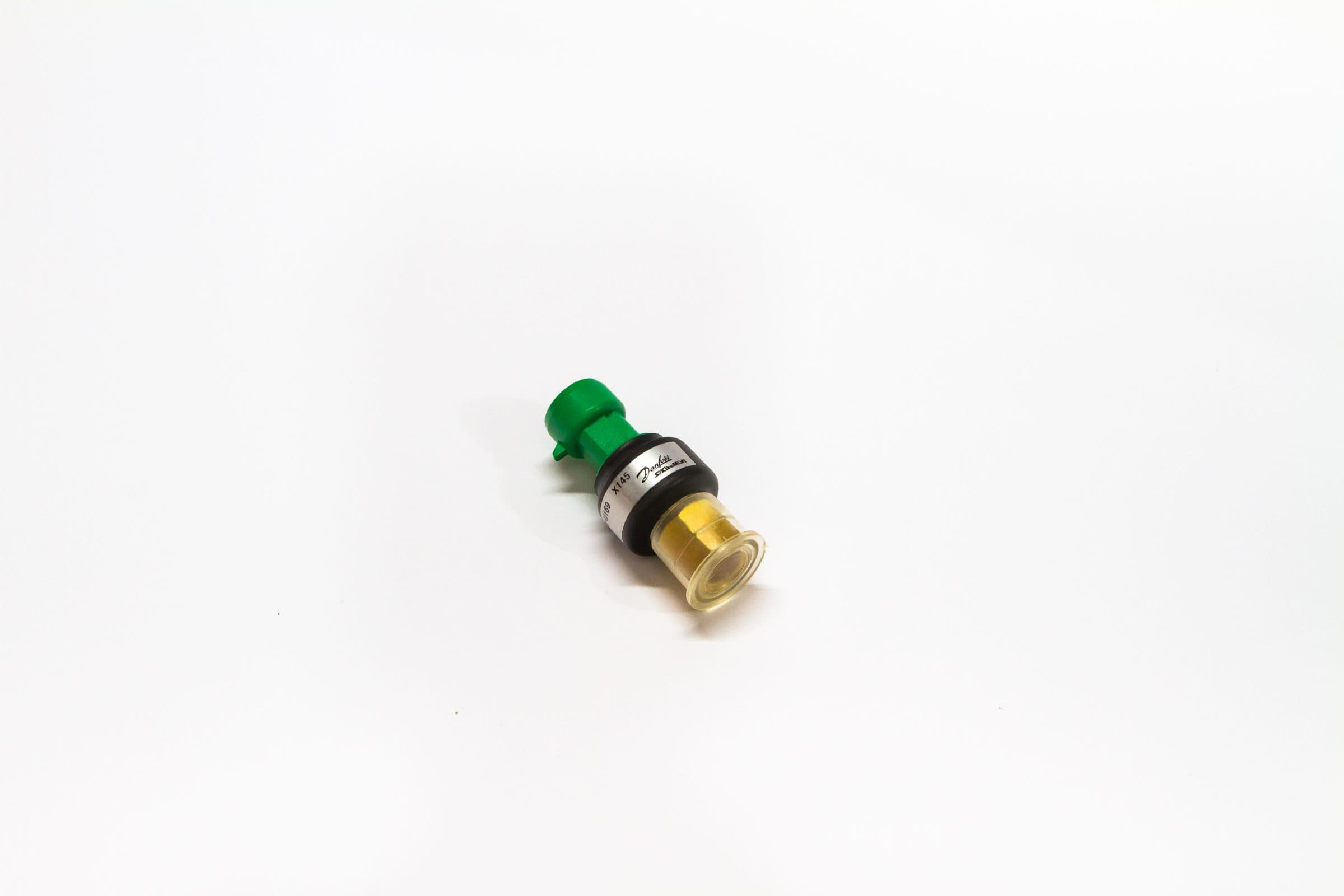 Датчик давления Danfoss + Ремкомплект кабеля Star Cool (818260A001)